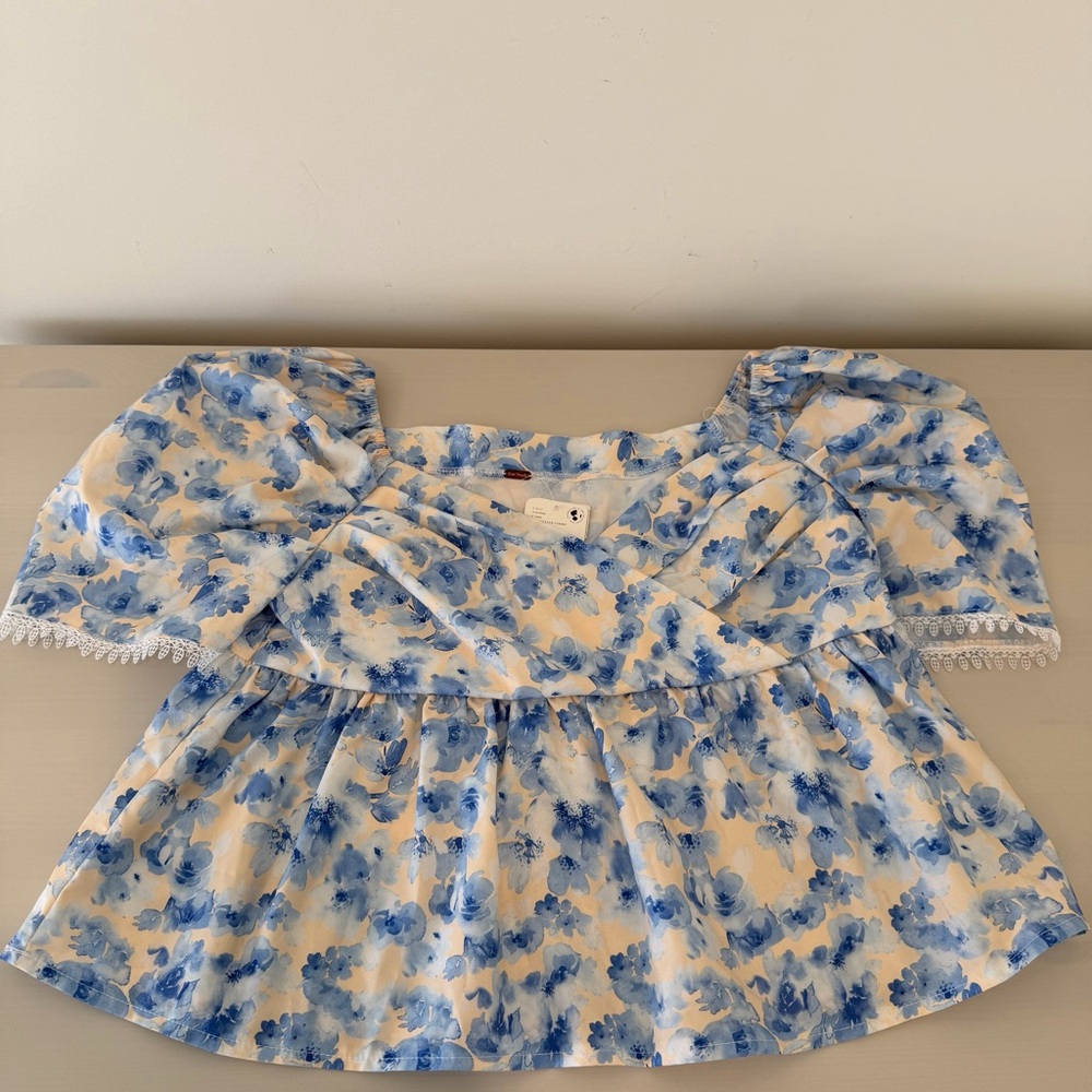 NWT Free People Puff Sleeve Baby Doll Top in Blue/White Size XS
